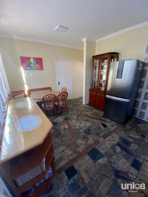 Foto 9 de Casa com 5 quartos à venda, 385m2 em São José, Santa Maria - RS