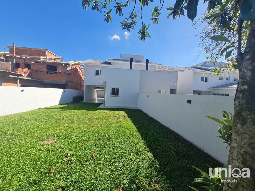 Foto 5 de Casa de Condomínio com 3 quartos à venda, 154m2 em Camobi, Santa Maria - RS