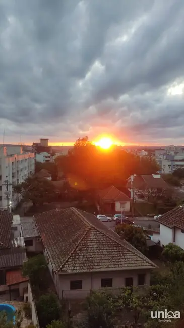 Foto 5 de Apartamento com 2 quartos à venda, 90m2 em Nossa Senhora de Fátima, Santa Maria - RS