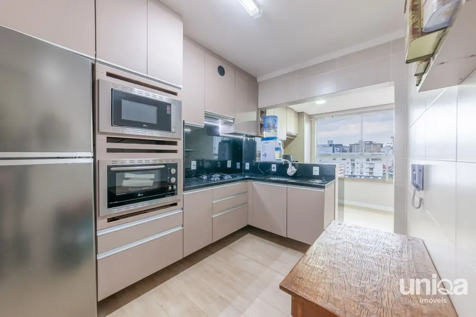 Foto 6 de Apartamento com 3 quartos à venda, 109m2 em Nossa Senhora de Fátima, Santa Maria - RS