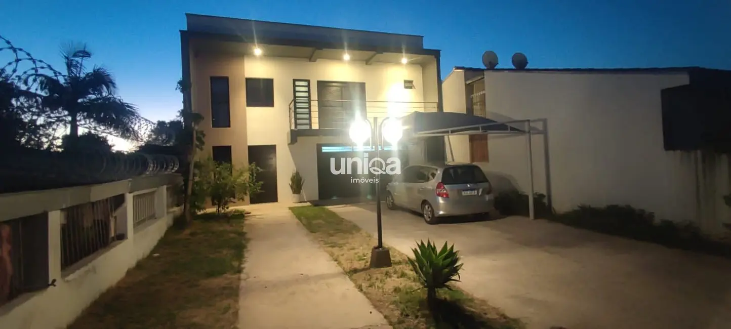 Foto 1 de Casa com 3 quartos à venda, 231m2 em Juscelino Kubitschek, Santa Maria - RS