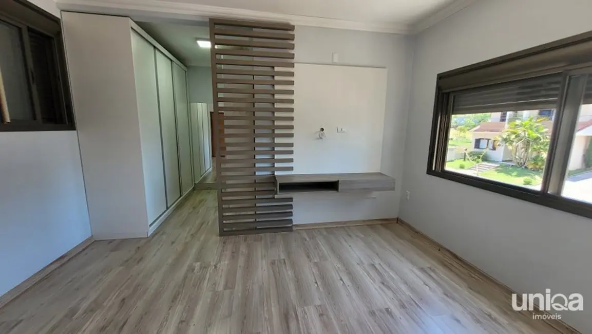 Casa de Condomínio com 3 quartos à venda, 247m2 em Tomazetti, Santa Maria - RS - imagem 9 Foto 9 de Casa de Condomínio com 3 quartos à venda, 247m2 em Tomazetti, Santa Maria - RS