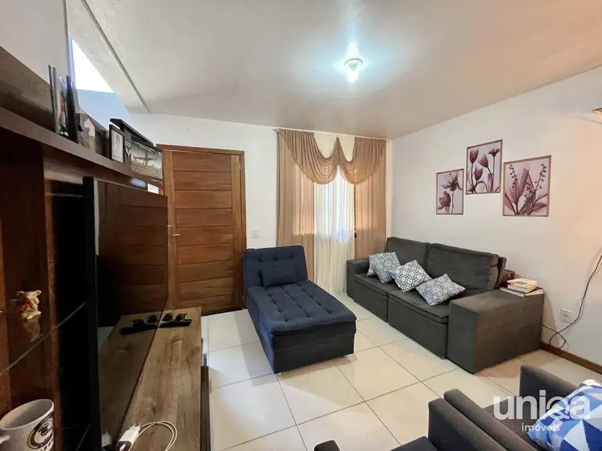 Foto 7 de Casa com 2 quartos à venda, 92m2 em Diácono João Luiz Pozzobon, Santa Maria - RS