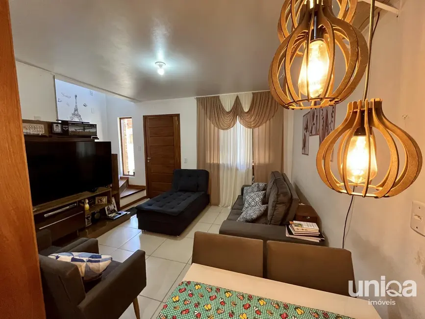 Casa com 2 quartos à venda, 92m2 em Diácono João Luiz Pozzobon, Santa Maria - RS - imagem 6 Foto 6 de Casa com 2 quartos à venda, 92m2 em Diácono João Luiz Pozzobon, Santa Maria - RS