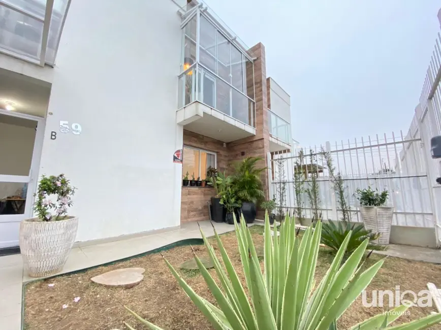 Foto 1 de Casa com 2 quartos à venda, 100m2 em Nossa Senhora Medianeira, Santa Maria - RS