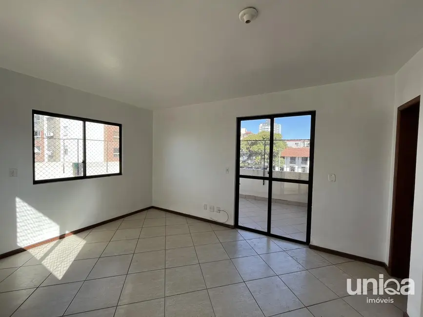 Foto 6 de Cobertura com 2 quartos à venda, 157m2 em Nossa Senhora de Lourdes, Santa Maria - RS