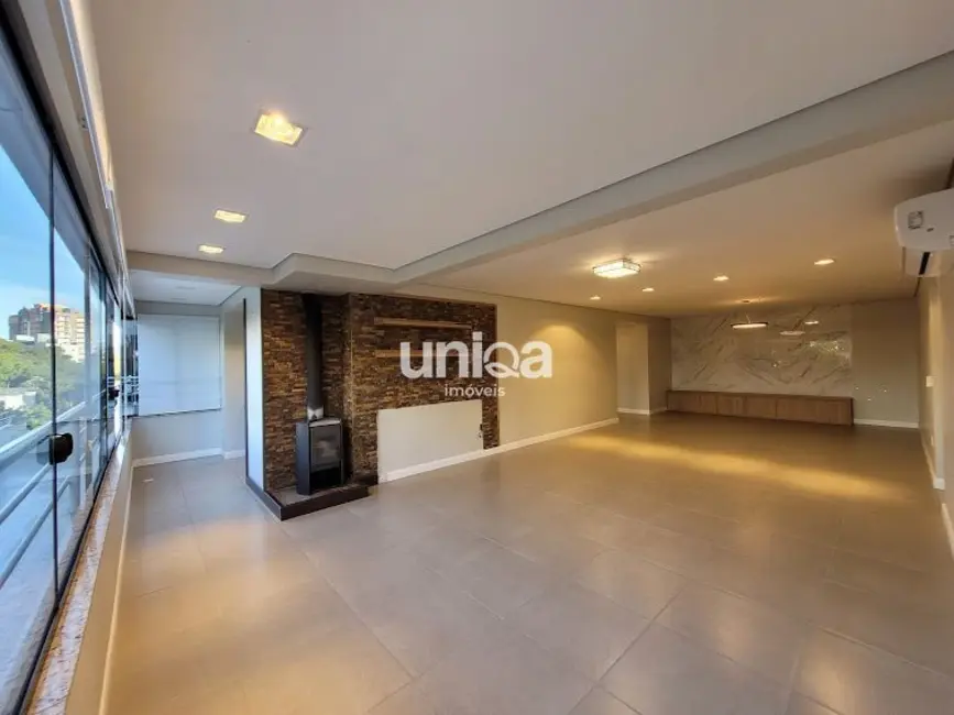 Foto 2 de Apartamento com 3 quartos à venda, 187m2 em Nossa Senhora de Fátima, Santa Maria - RS