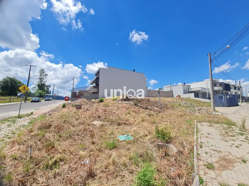 Foto 1 de Terreno / Lote à venda, 527m2 em São José, Santa Maria - RS