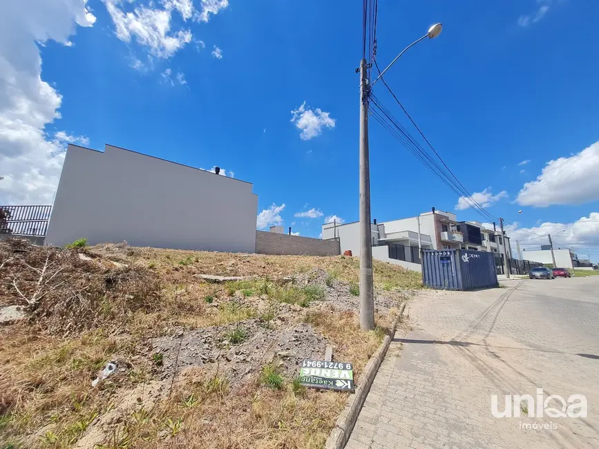 Foto 2 de Terreno / Lote à venda, 527m2 em São José, Santa Maria - RS