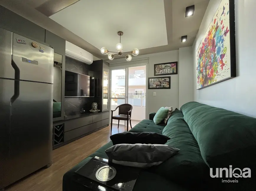 Apartamento com 2 quartos à venda, 55m2 em Centro, Santa Maria - RS - imagem 2 Foto 2 de Apartamento com 2 quartos à venda, 55m2 em Centro, Santa Maria - RS