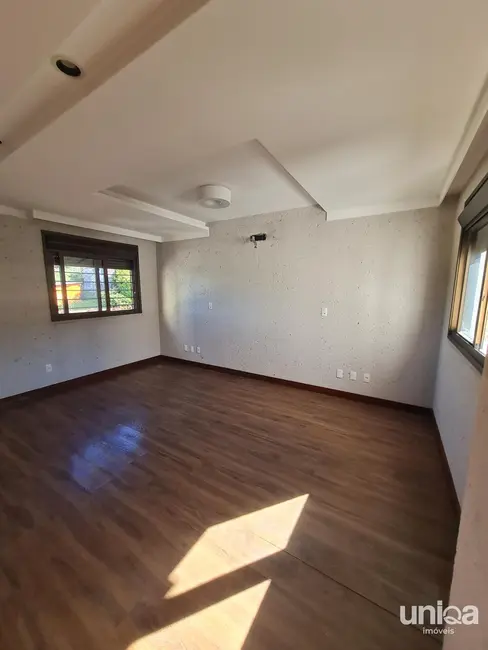 Foto 4 de Casa com 3 quartos à venda, 216m2 em Presidente João Goulart, Santa Maria - RS