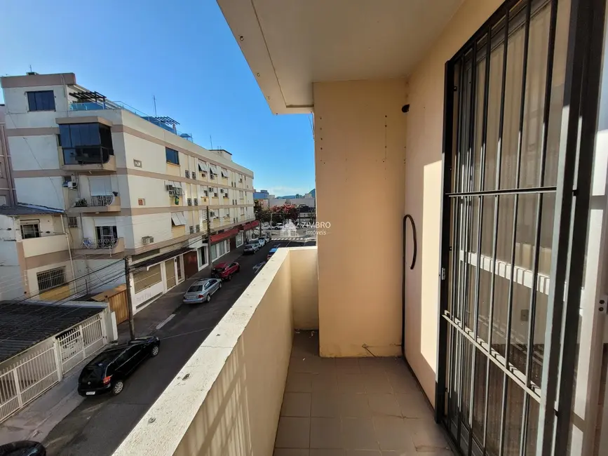 Foto 5 de Apartamento com 2 quartos à venda, 63m2 em Nossa Senhora de Fátima, Santa Maria - RS