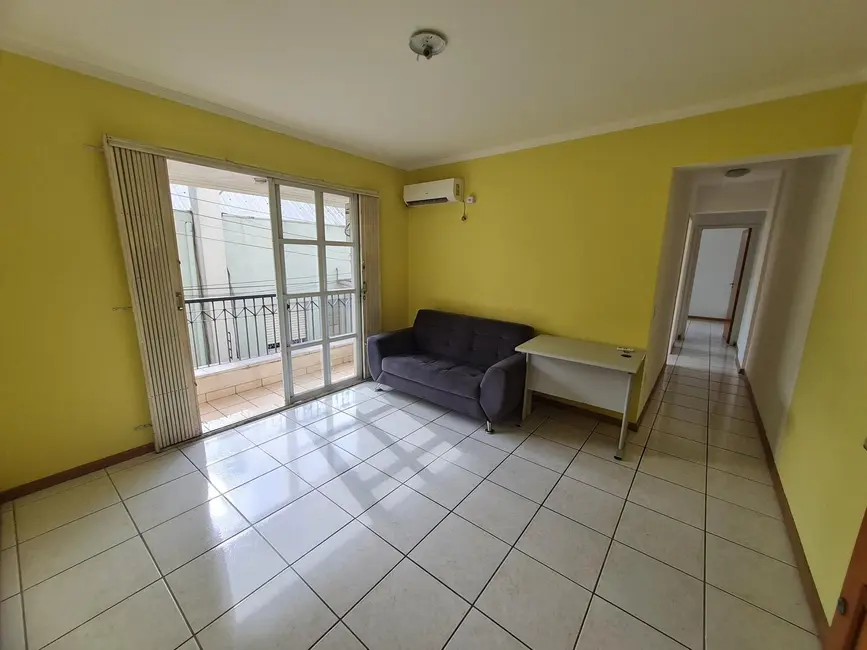 Foto 2 de Apartamento com 2 quartos à venda, 63m2 em Centro, Santa Maria - RS