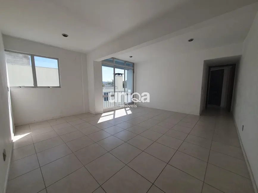 Foto 2 de Apartamento com 2 quartos à venda, 77m2 em Centro, Santa Maria - RS