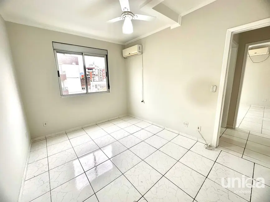 Foto 4 de Cobertura com 3 quartos à venda, 122m2 em Nossa Senhora do Rosário, Santa Maria - RS
