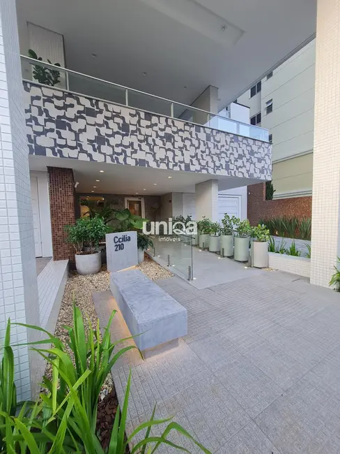 Foto 2 de Apartamento com 3 quartos à venda, 204m2 em Nossa Senhora de Lourdes, Santa Maria - RS