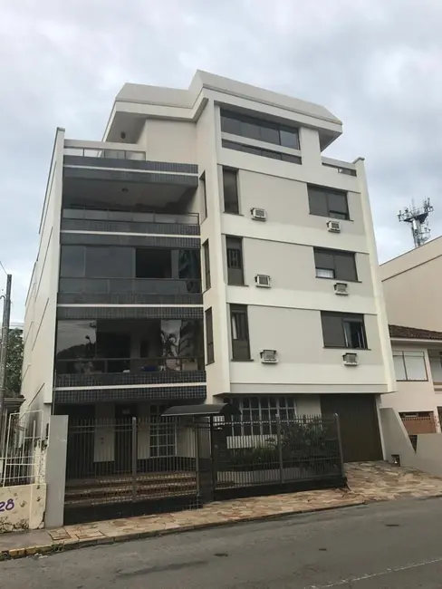 Foto 1 de Cobertura com 4 quartos à venda, 347m2 em Bonfim, Santa Maria - RS