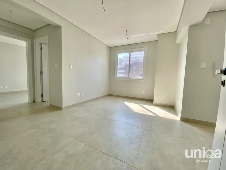 Foto 2 de Apartamento com 1 quarto à venda, 48m2 em Centro, Santa Maria - RS