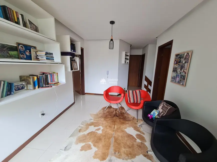 Foto 2 de Cobertura com 4 quartos à venda, 128m2 em Duque de Caxias, Santa Maria - RS