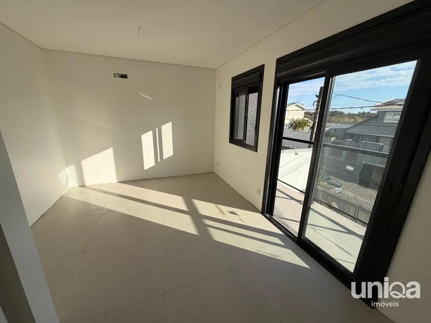 Casa com 3 quartos à venda, 142m2 em Camobi, Santa Maria - RS - imagem 9 Foto 9 de Casa com 3 quartos à venda, 142m2 em Camobi, Santa Maria - RS