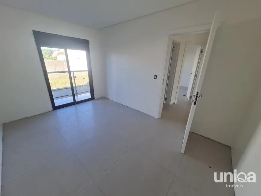 Casa com 3 quartos à venda, 142m2 em Camobi, Santa Maria - RS - imagem 8 Foto 8 de Casa com 3 quartos à venda, 142m2 em Camobi, Santa Maria - RS