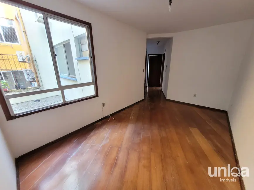 Foto 5 de Apartamento com 2 quartos à venda, 65m2 em Nossa Senhora de Fátima, Santa Maria - RS
