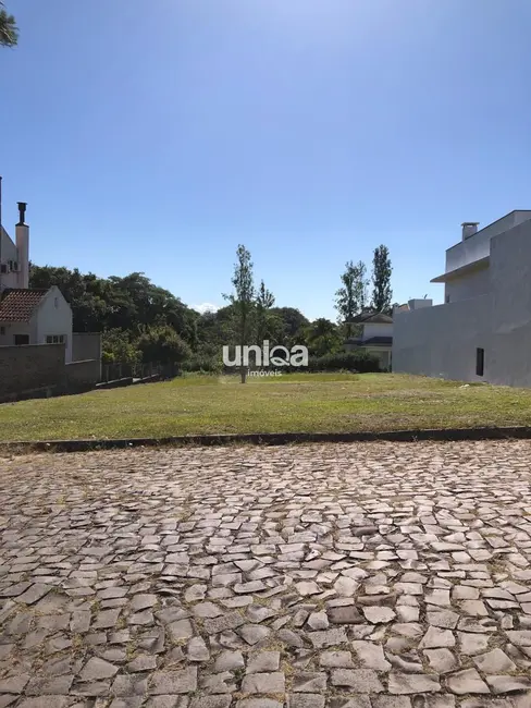 Foto 1 de Terreno / Lote à venda, 800m2 em Tomazetti, Santa Maria - RS