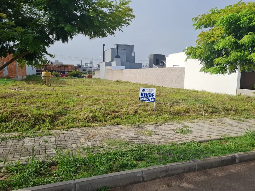 Foto 1 de Terreno / Lote à venda, 350m2 em Camobi, Santa Maria - RS