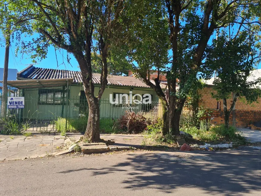 Foto 2 de Casa com 3 quartos à venda, 1001m2 em Patronato, Santa Maria - RS