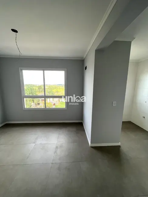 Foto 2 de Apartamento com 1 quarto à venda, 37m2 em Camobi, Santa Maria - RS