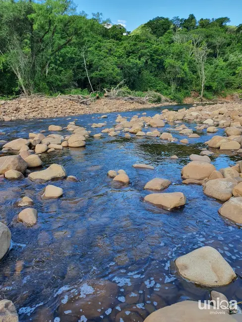 Foto 5 de Chácara com 3 quartos à venda, 100m2 em Santa Maria - RS
