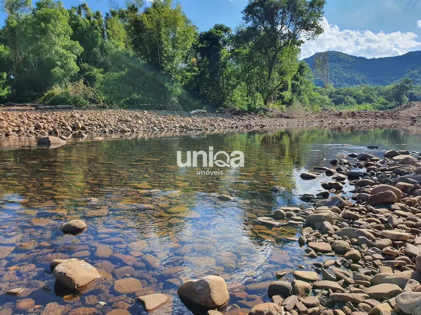 Foto 1 de Chácara com 3 quartos à venda, 100m2 em Santa Maria - RS