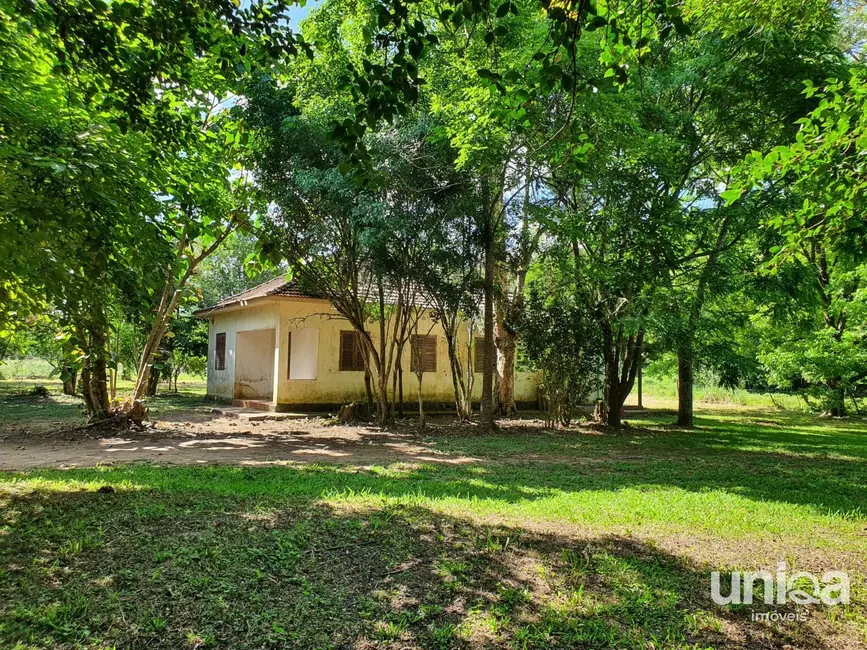 Foto 2 de Chácara com 3 quartos à venda, 100m2 em Santa Maria - RS