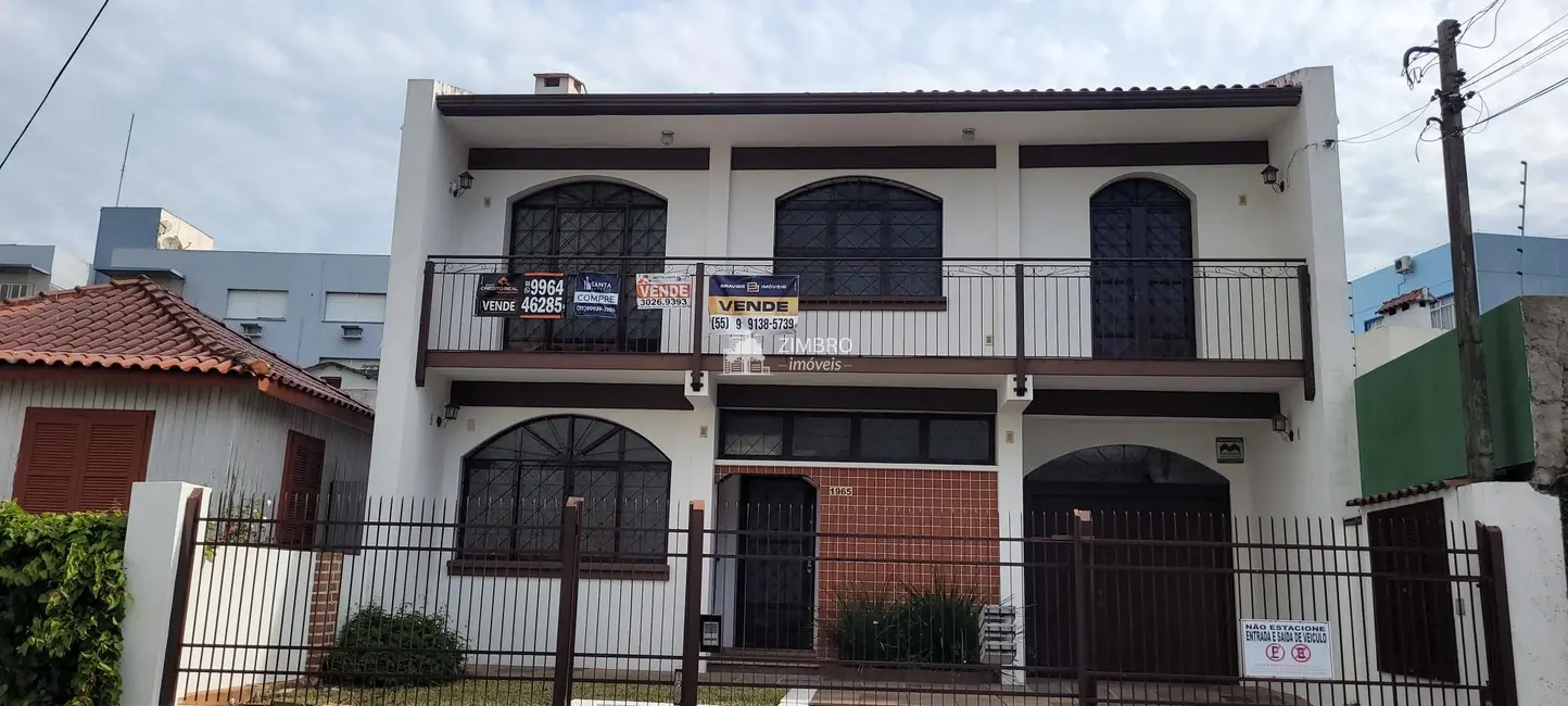 Casa com 6 quartos à venda, 383m2 em Nossa Senhora de Fátima, Santa Maria - RS - imagem 1 Foto 1 de Casa com 6 quartos à venda, 383m2 em Nossa Senhora de Fátima, Santa Maria - RS