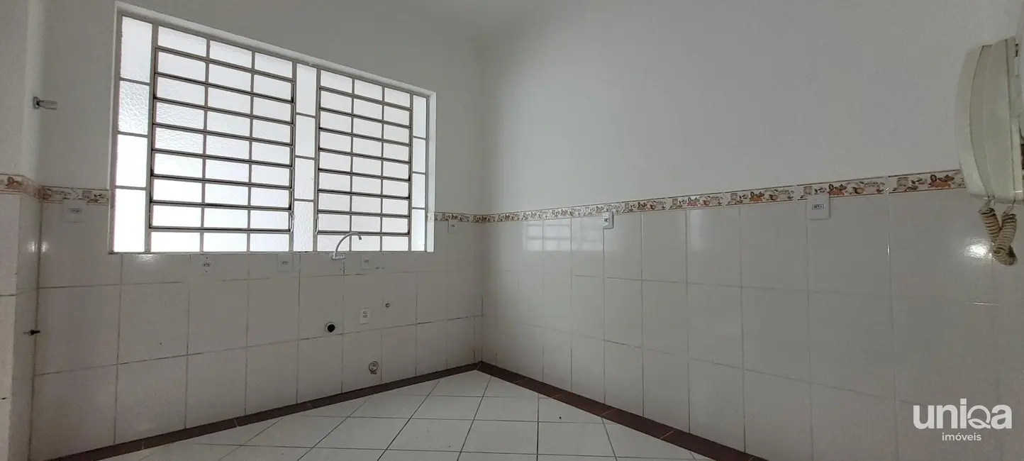 Foto 5 de Casa com 6 quartos à venda, 383m2 em Nossa Senhora de Fátima, Santa Maria - RS