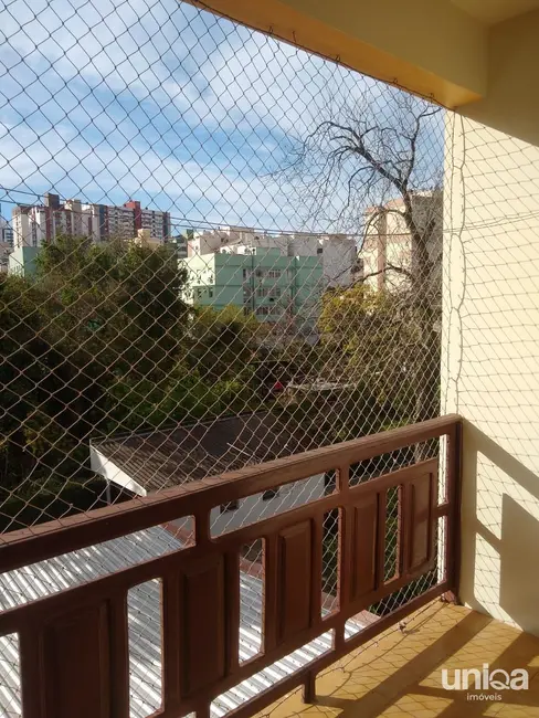 Foto 3 de Apartamento com 2 quartos à venda, 93m2 em Nossa Senhora de Lourdes, Santa Maria - RS