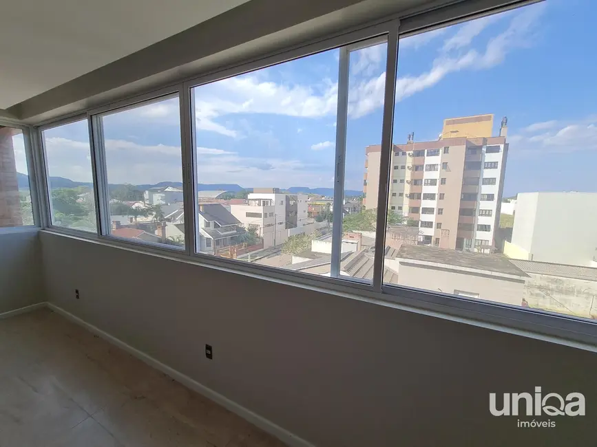 Cobertura com 3 quartos à venda, 192m2 em Camobi, Santa Maria - RS - imagem 4 Foto 4 de Cobertura com 3 quartos à venda, 192m2 em Camobi, Santa Maria - RS