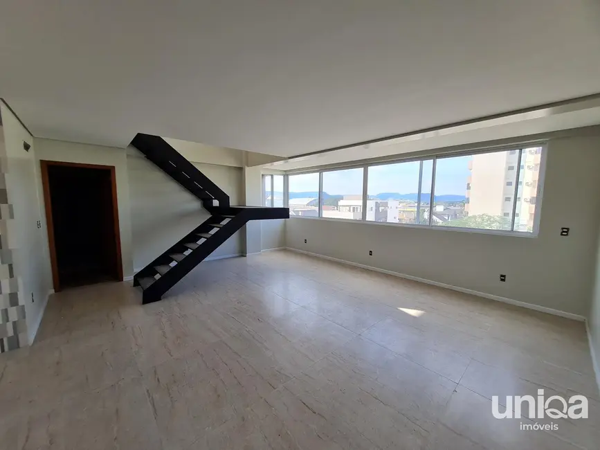 Cobertura com 3 quartos à venda, 192m2 em Camobi, Santa Maria - RS - imagem 3 Foto 3 de Cobertura com 3 quartos à venda, 192m2 em Camobi, Santa Maria - RS