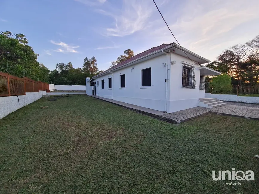 Casa com 4 quartos à venda, 132m2 em Camobi, Santa Maria - RS - imagem 4 Foto 4 de Casa com 4 quartos à venda, 132m2 em Camobi, Santa Maria - RS