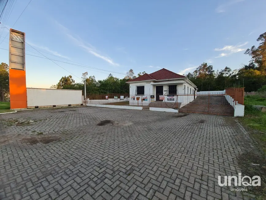Foto 1 de Casa com 4 quartos à venda, 132m2 em Camobi, Santa Maria - RS