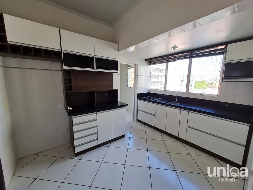 Foto 4 de Cobertura com 2 quartos à venda, 147m2 em Centro, Santa Maria - RS