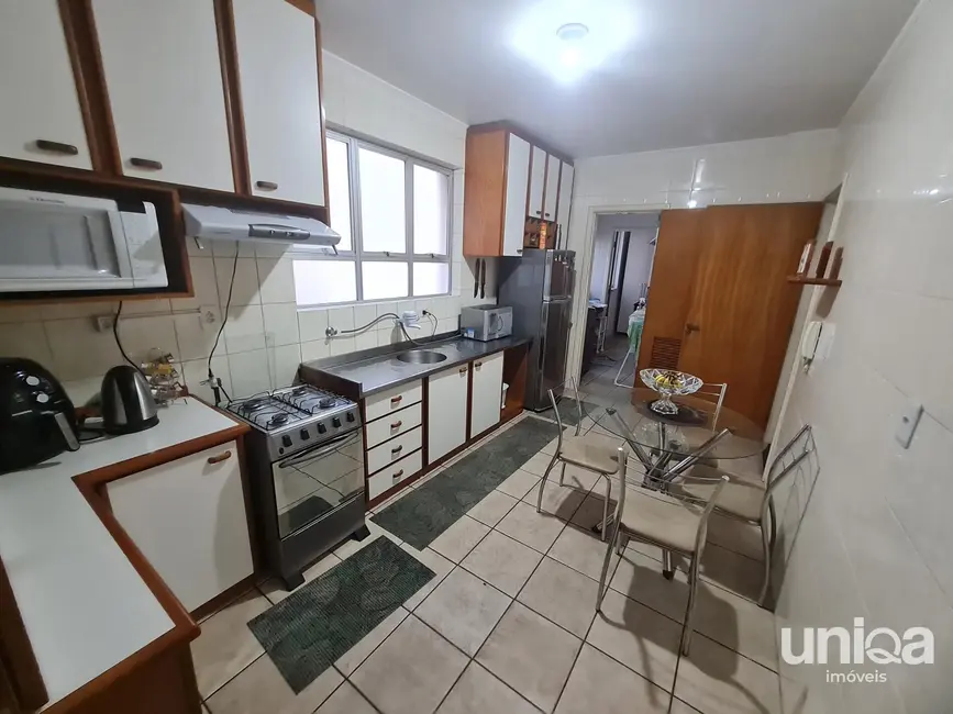 Foto 4 de Apartamento com 3 quartos à venda, 114m2 em Centro, Santa Maria - RS