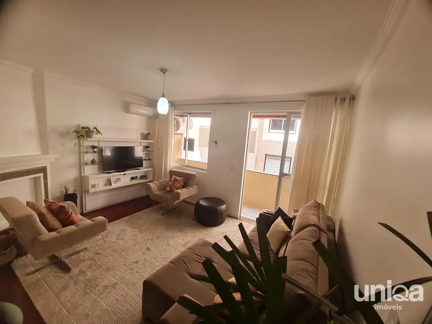 Foto 2 de Apartamento com 2 quartos à venda, 105m2 em Menino Jesus, Santa Maria - RS