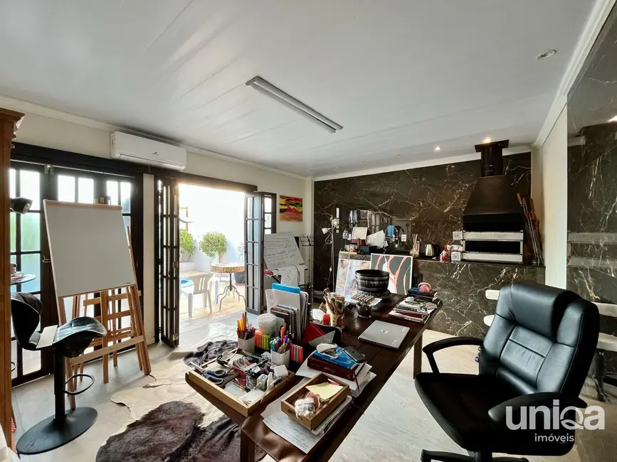 Foto 4 de Casa com 3 quartos à venda, 175m2 em Km 3, Santa Maria - RS