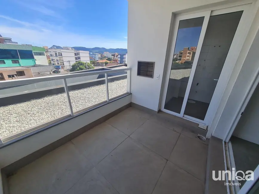 Foto 3 de Apartamento com 2 quartos à venda, 67m2 em Camobi, Santa Maria - RS
