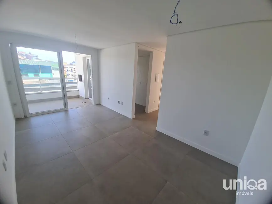 Foto 2 de Apartamento com 2 quartos à venda, 67m2 em Camobi, Santa Maria - RS