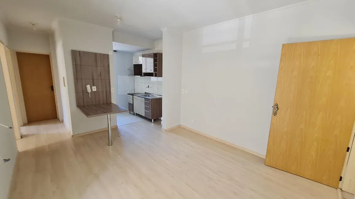 Apartamento com 2 quartos à venda, 52m2 em Patronato, Santa Maria - RS - imagem 5 Foto 5 de Apartamento com 2 quartos à venda, 52m2 em Patronato, Santa Maria - RS