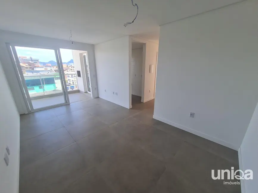 Foto 2 de Apartamento com 2 quartos à venda, 67m2 em Camobi, Santa Maria - RS