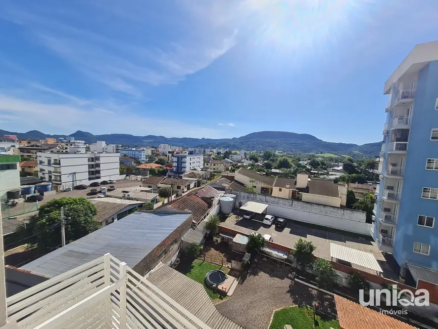 Foto 7 de Apartamento com 2 quartos à venda, 67m2 em Camobi, Santa Maria - RS