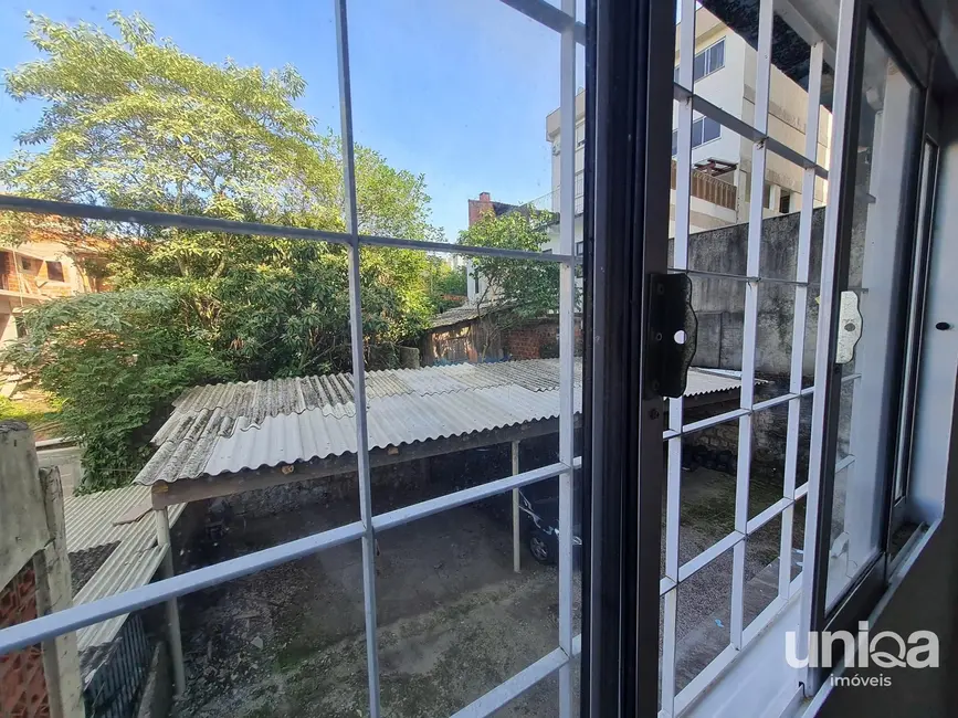 Foto 5 de Apartamento com 1 quarto à venda, 35m2 em Nossa Senhora das Dores, Santa Maria - RS